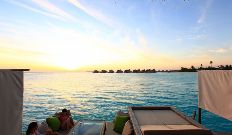 Six Senses Laamu-Lagoon Water Villa Sunset_4864